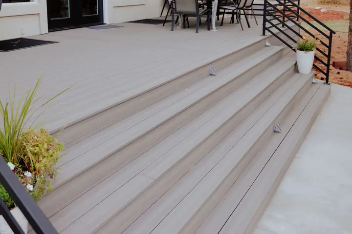 Stairs & upper decks